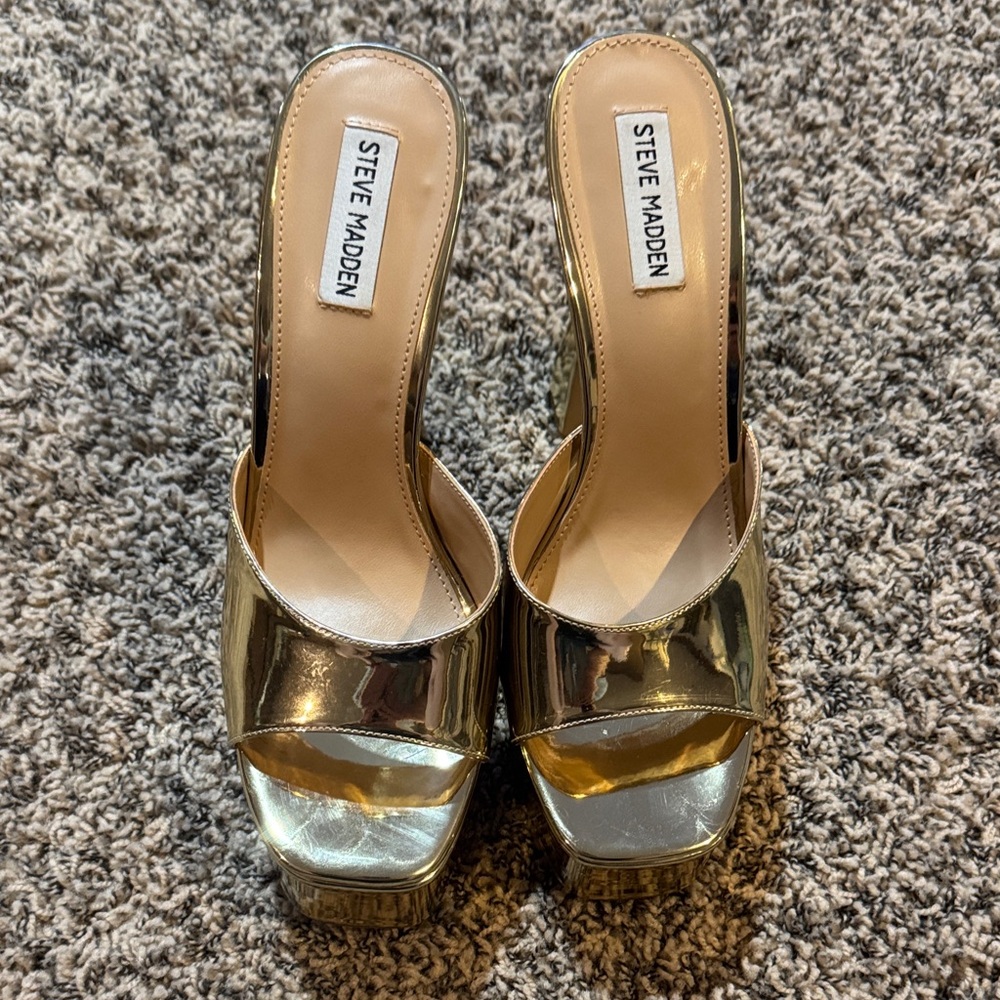 Steve Madden Metallic Gold Mules